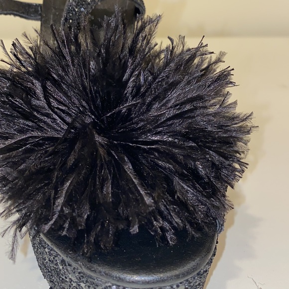 Michael Kors Heels - Picture 5 of 10